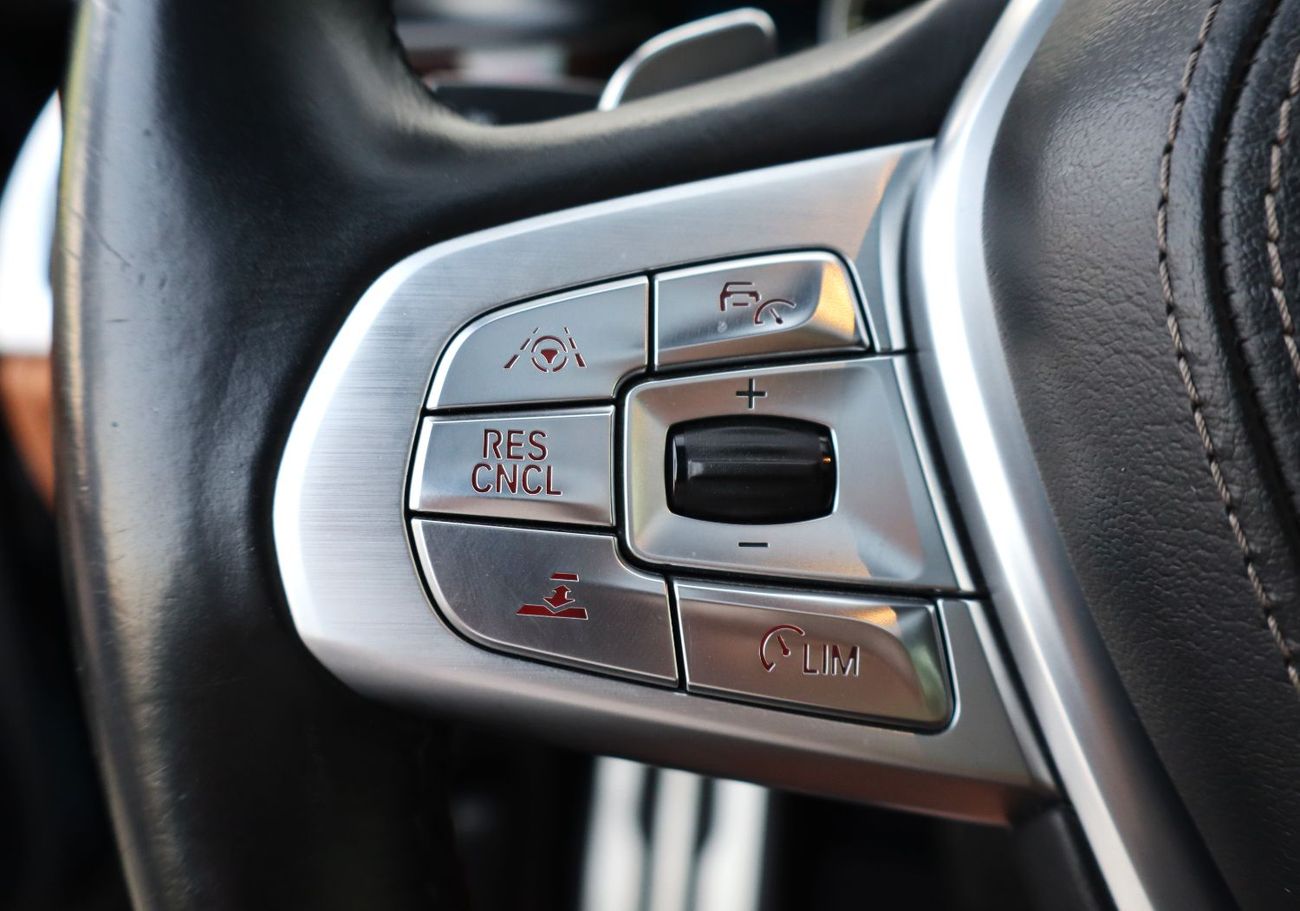 بي أم دبليو 740Li M Sport 3.0L (335 HP)