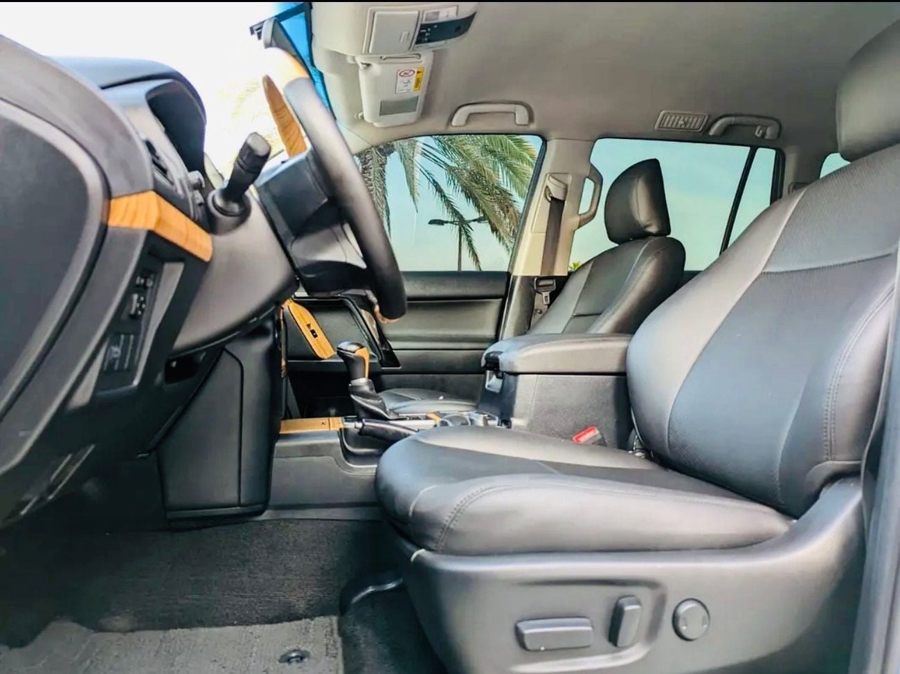 Toyota Prado VXR Adventure 4.0 petrol