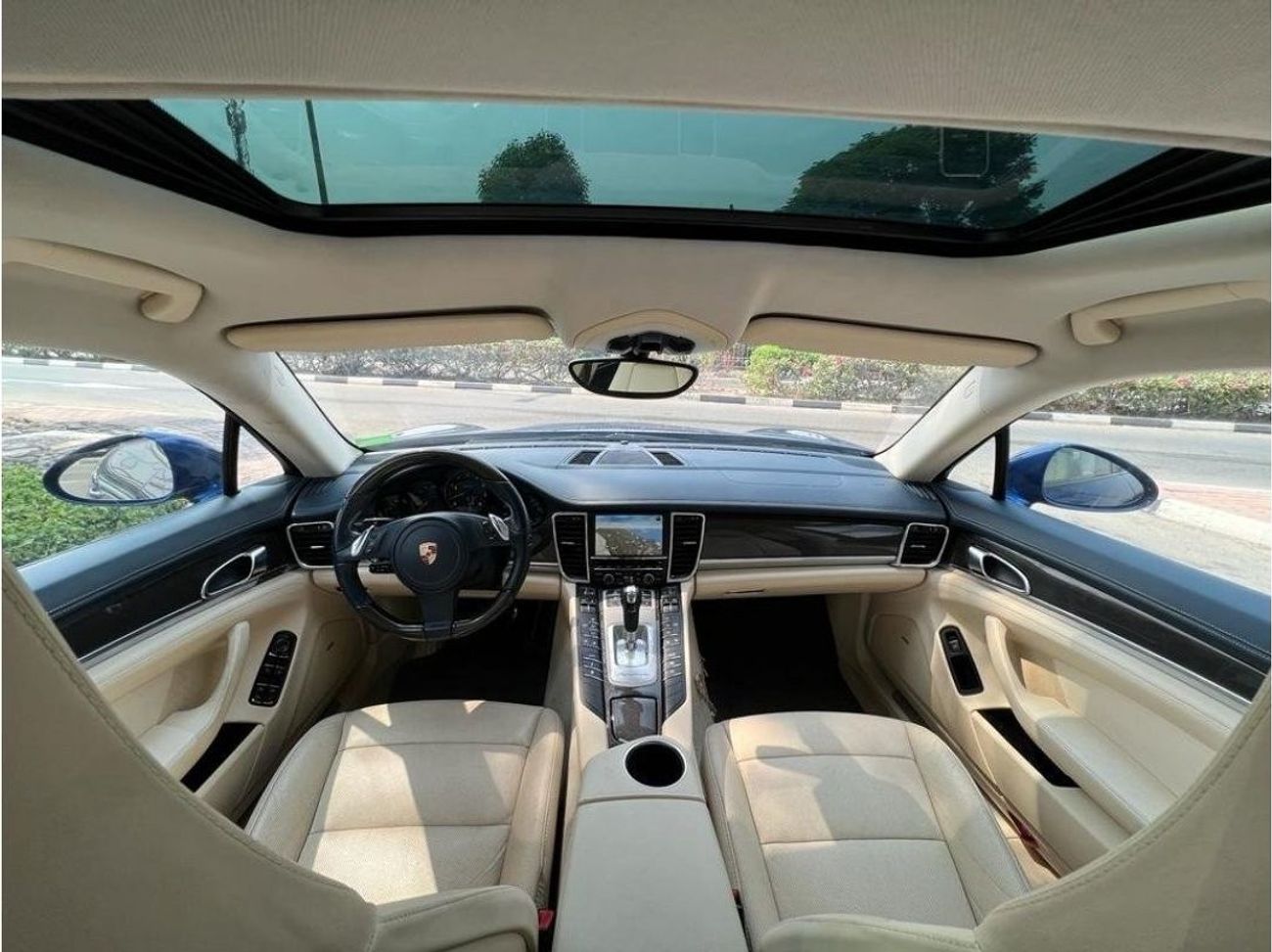 Porsche Panamera PORSCHE PANAMERA 4S 2012 GCC CARBON FIBER LOW MILEAGE WITH ONE YEAR WARRANTY