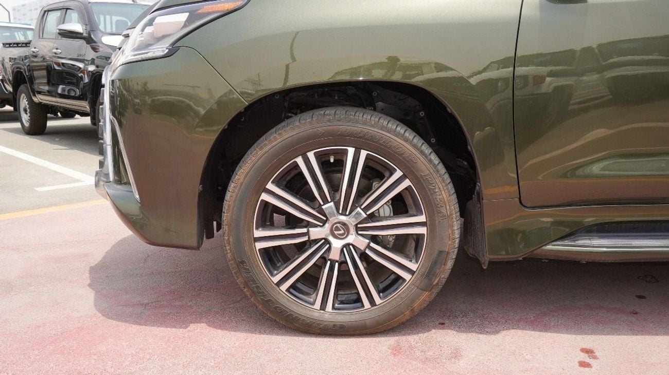 Lexus LX 570 LEXUS LX570 5.7L V8 PETROL FULL OPTIONS