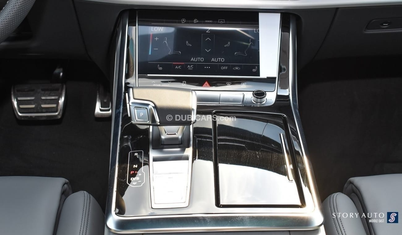 أودي Q8 55 TFSI MHEV Quattro S line V6 3.0L Aut (For Local Sales plus 10% for Customs & VAT)
