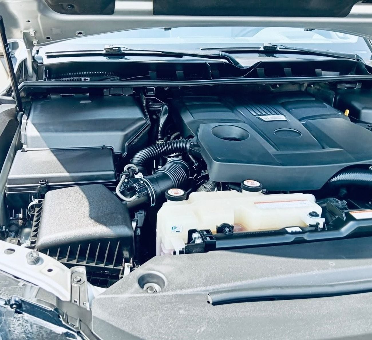 Toyota Land Cruiser VXR 3.5 L Petrol 2022