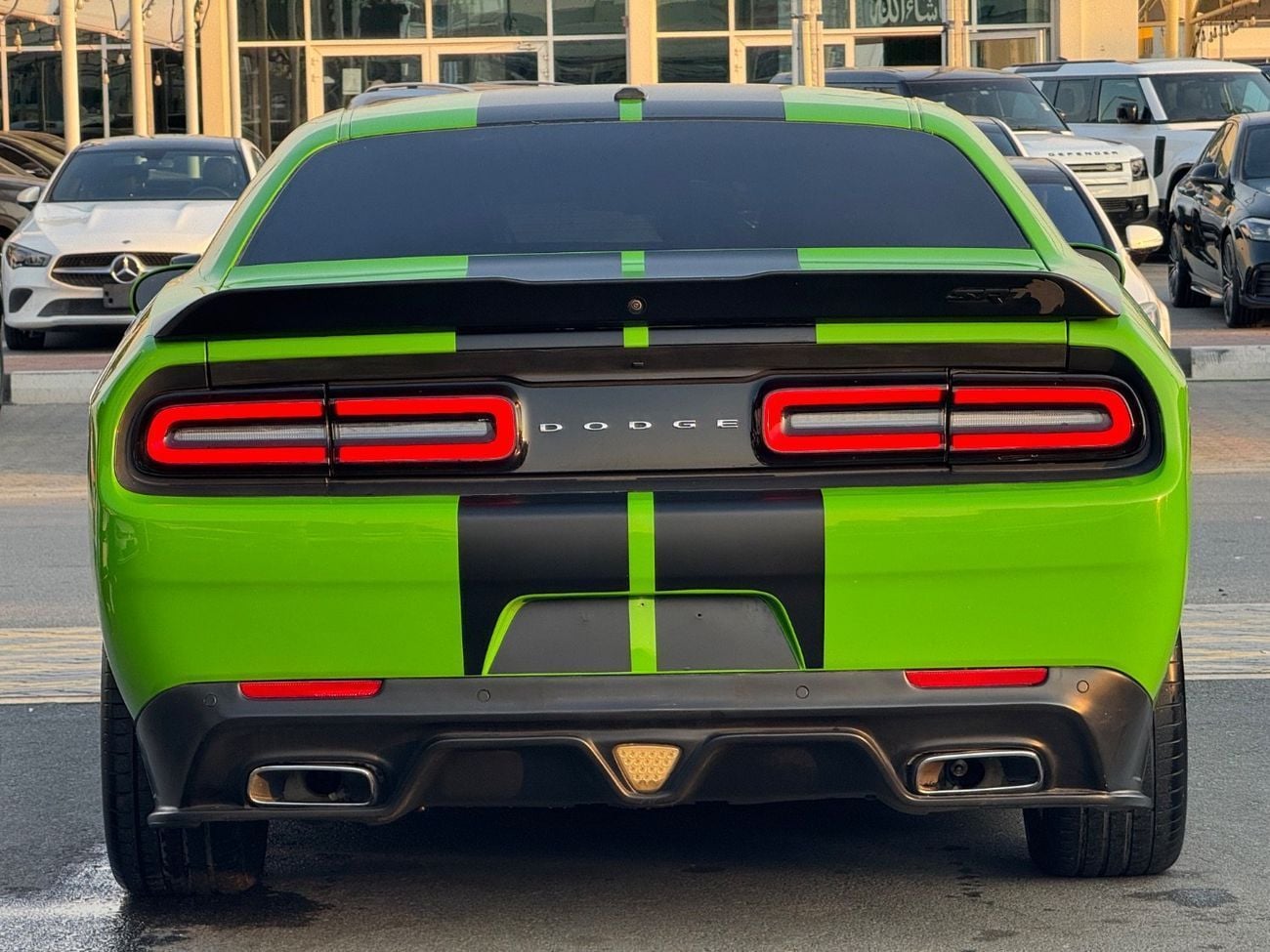 Dodge Challenger SXT Plus 3.6L