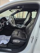 مرسيدس بنز GLB 250 For sale porsche cayenne 2016 full option v6