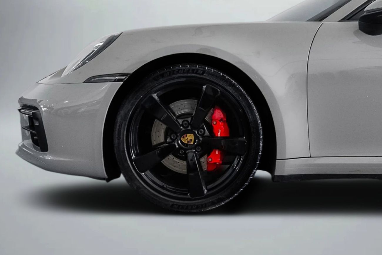 بورش 911 Carrera 4S 3.0L (380 HP) Coupe