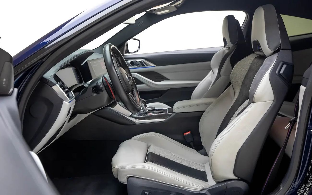 BMW M4 Competition 3.0L Competition - GCC Spec - With Warranty and Service Contract