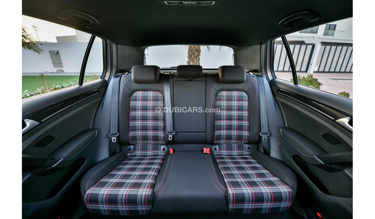 Volkswagen Golf GTI - 3 Y Warranty!I - GCC - AED 1,418 PER MONTH - 0% DOWNPAYMENT