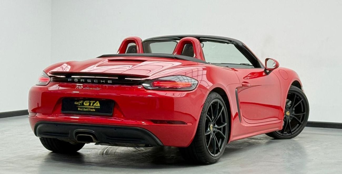 بورش بوكستر 718 Std 2.0L A/T 2017 Porsche 718 Boxster ,Porsche Warranty + Full Service History ,Excellent Condition,