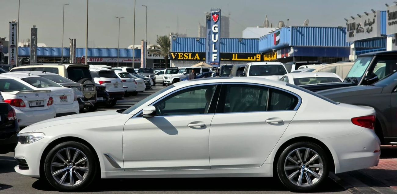 بي أم دبليو 520i Executive 1.6L