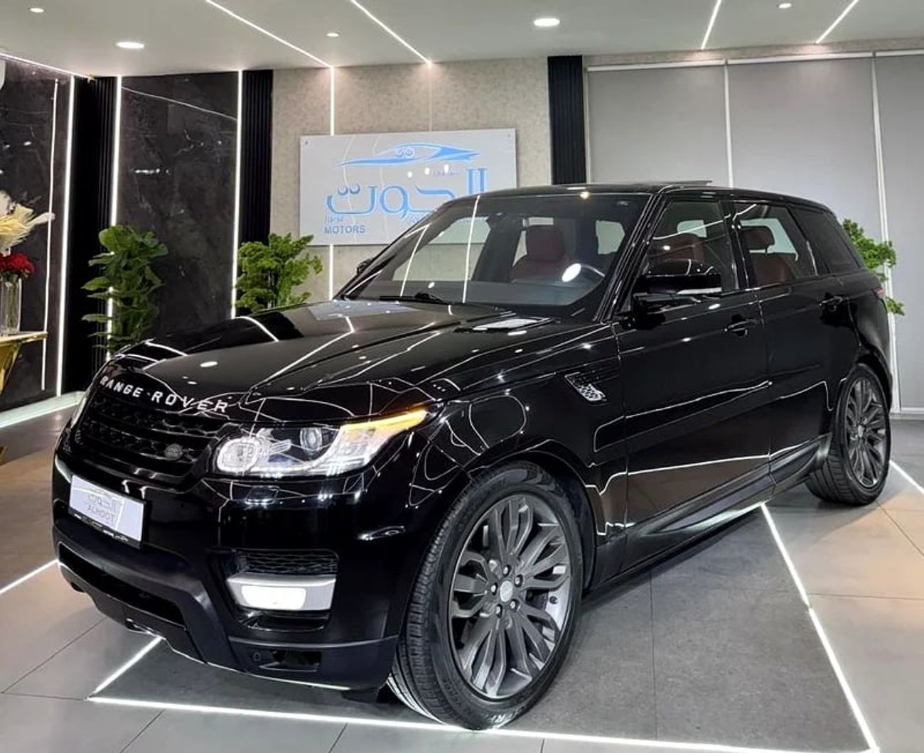 لاند روفر رينج روفر سبورت Supercharged 5.0L ELITE || SUPERCHARGED || GCC || FULLY LOADED || ACCIDENTS FREE