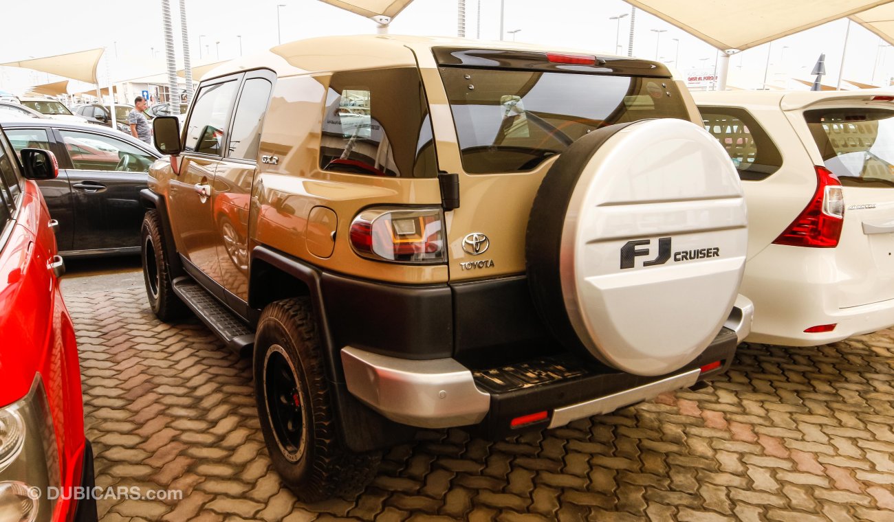 Toyota FJ Cruiser