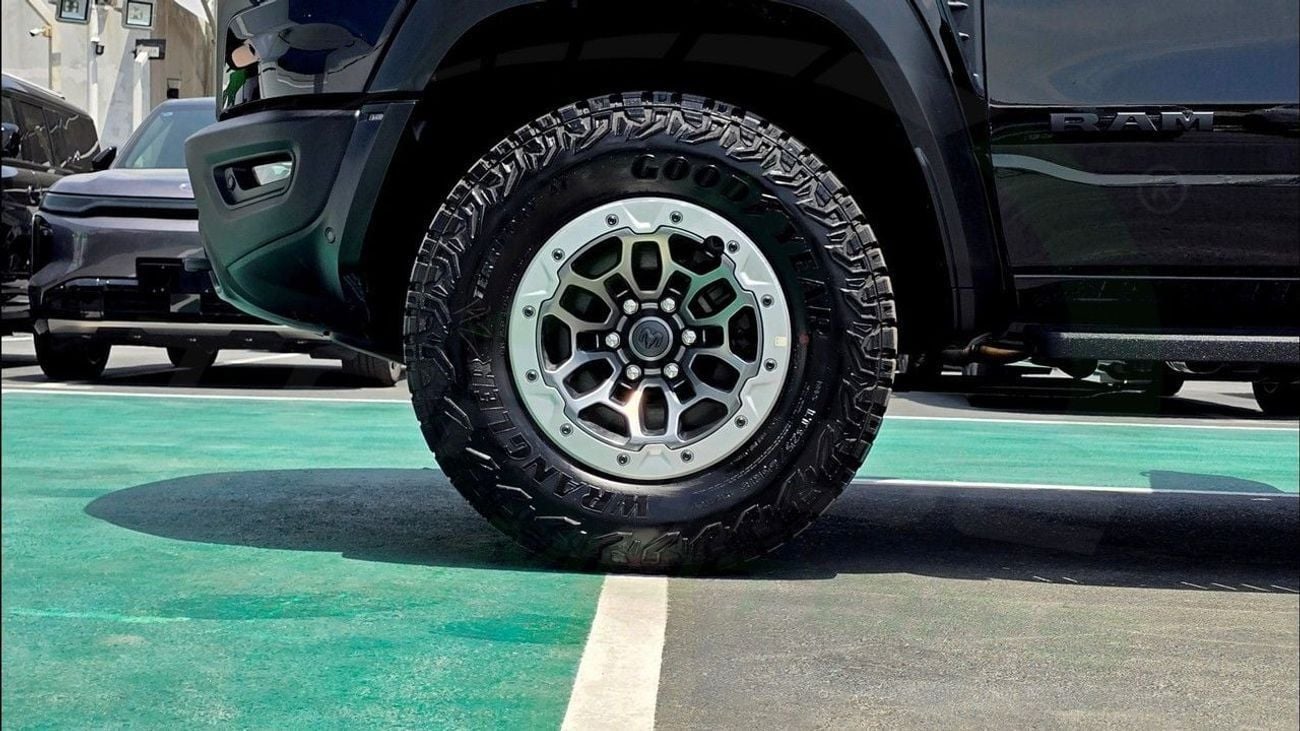 RAM 1500 ( Eid al-Adha Offer ) ( Only For Export ) 2026 RAM 1500 RHO Hurricane H.O 3.0TT GCC BRAND NEW