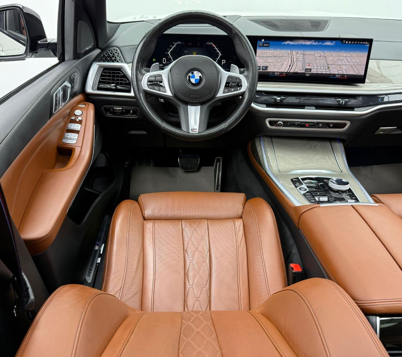 BMW X7 2023 BMW X7 xDrive40i M-Sport, 2027 BMW Warranty + Service Pack, 7 Seater, Excellent Condition, GCC