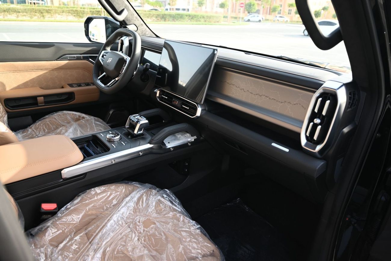 Jetour T2 Luxury - BLACK EDITION - JETOUR T2 - LUXURY PLUS - 8 GEAR 4WD