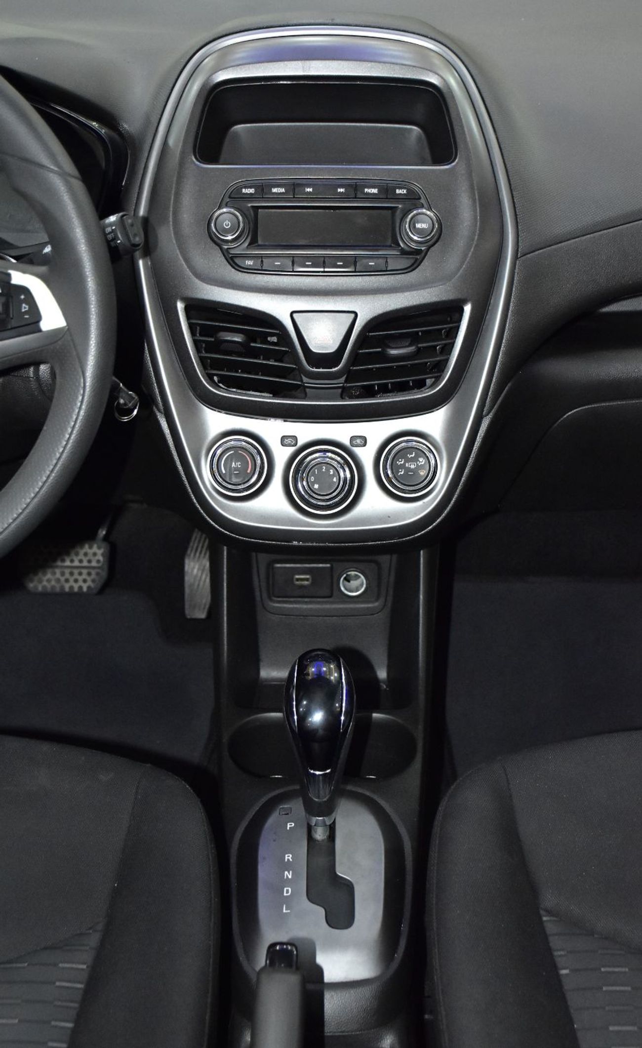 شيفروليه سبارك EXCELLENT DEAL for our Chevrolet Spark ( 2019 Model ) in White Color GCC Specs