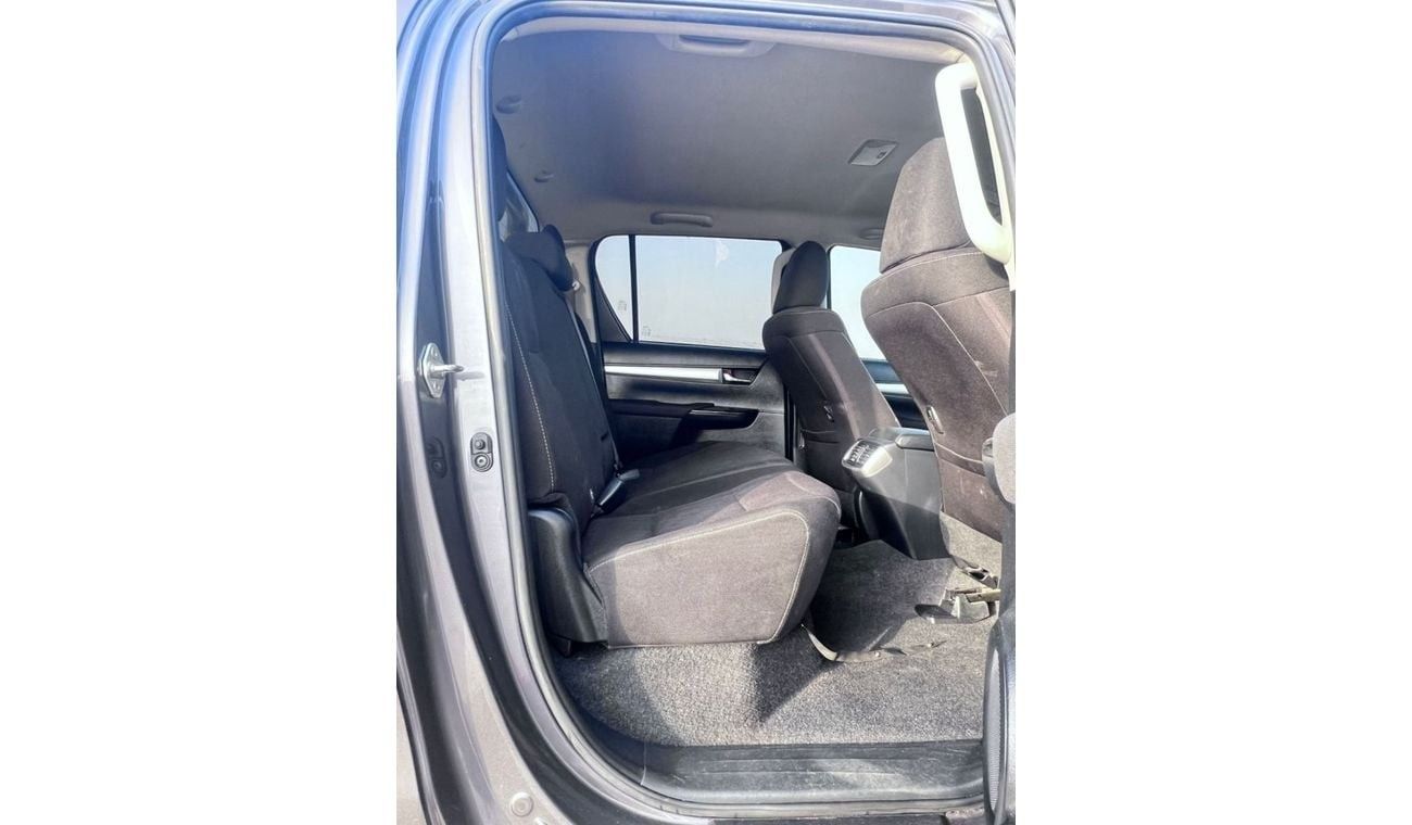 تويوتا هيلوكس