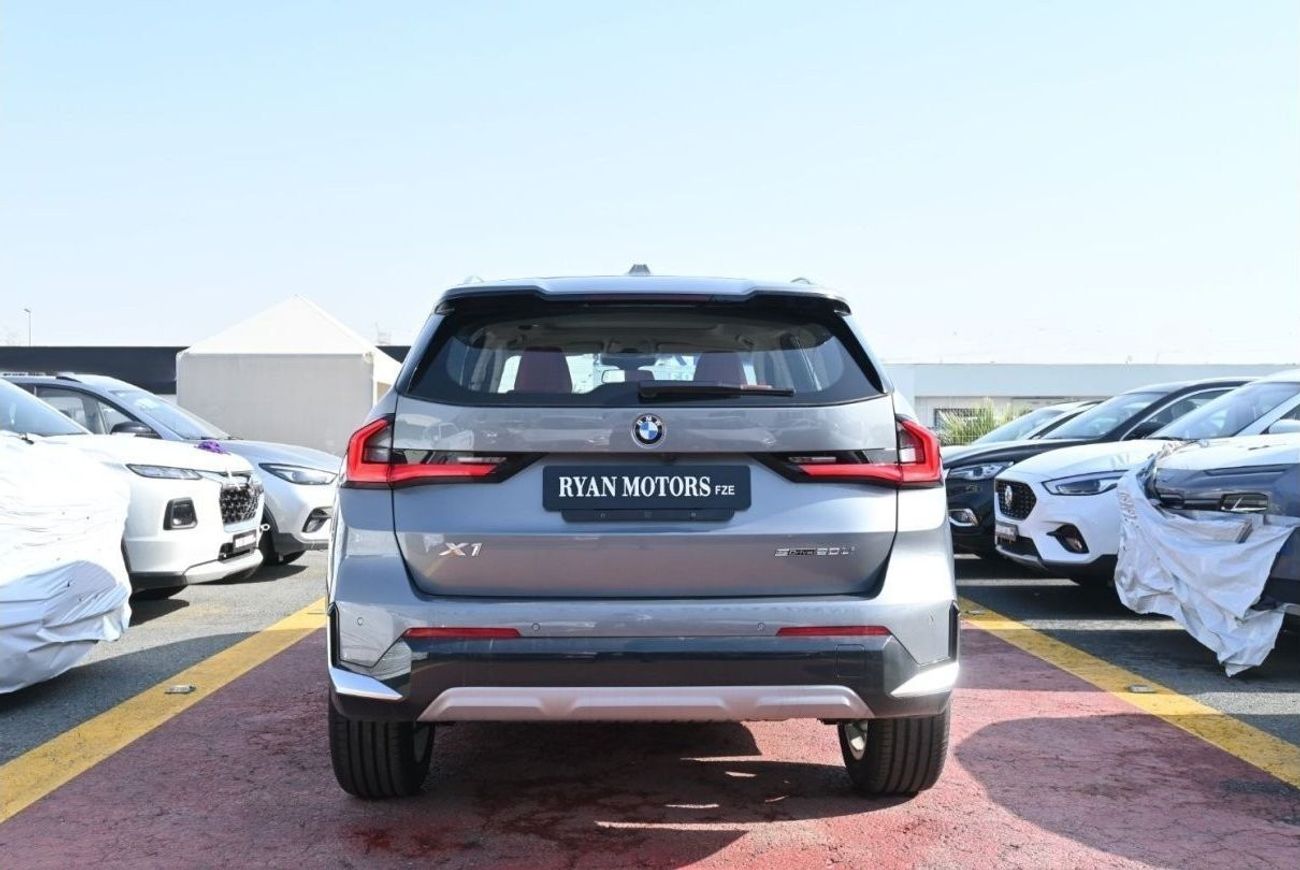 BMW X1 BMW X1 sDrive 20Li 1.5L 3 Cylinder Turbo Petrol, 7 Speed Dual Clutch Transmission, Color Grey, Model