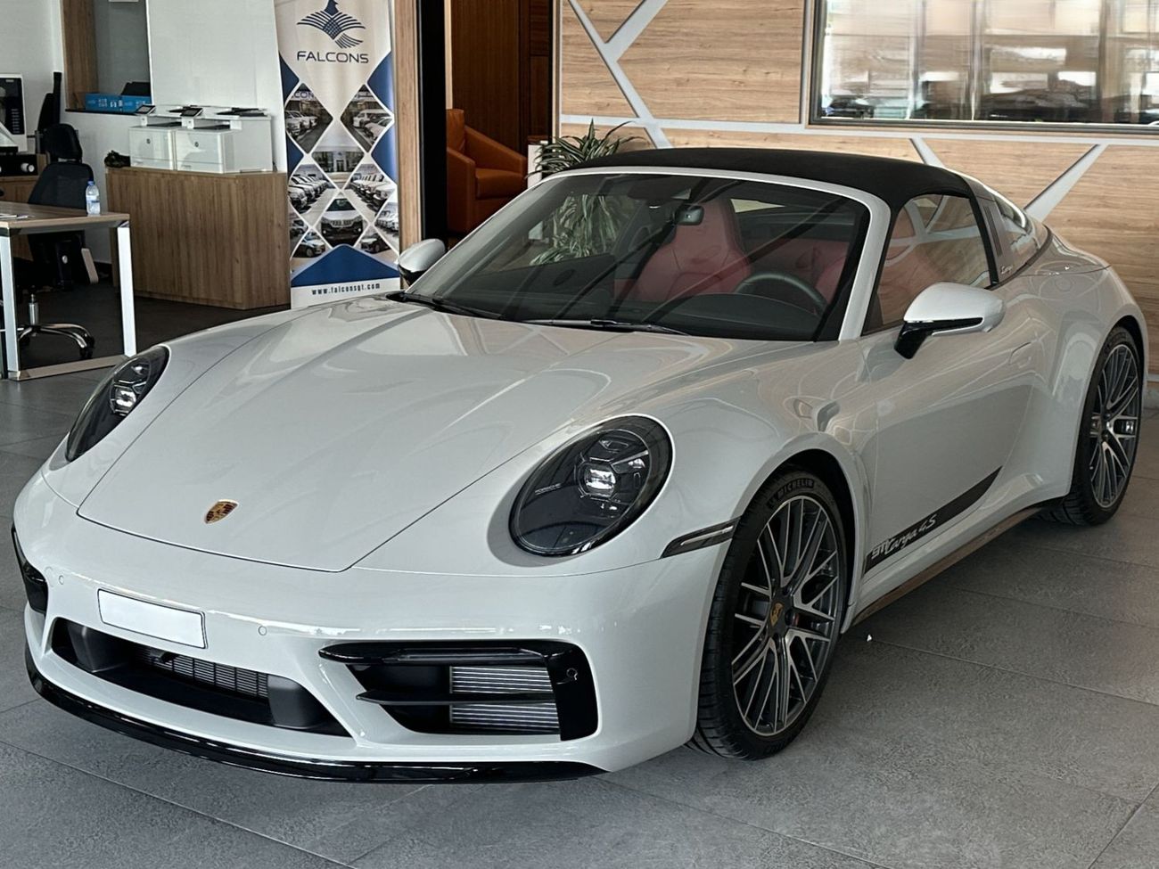 بورش 911 Targa 4S 3.0L GCC Warranty & Service