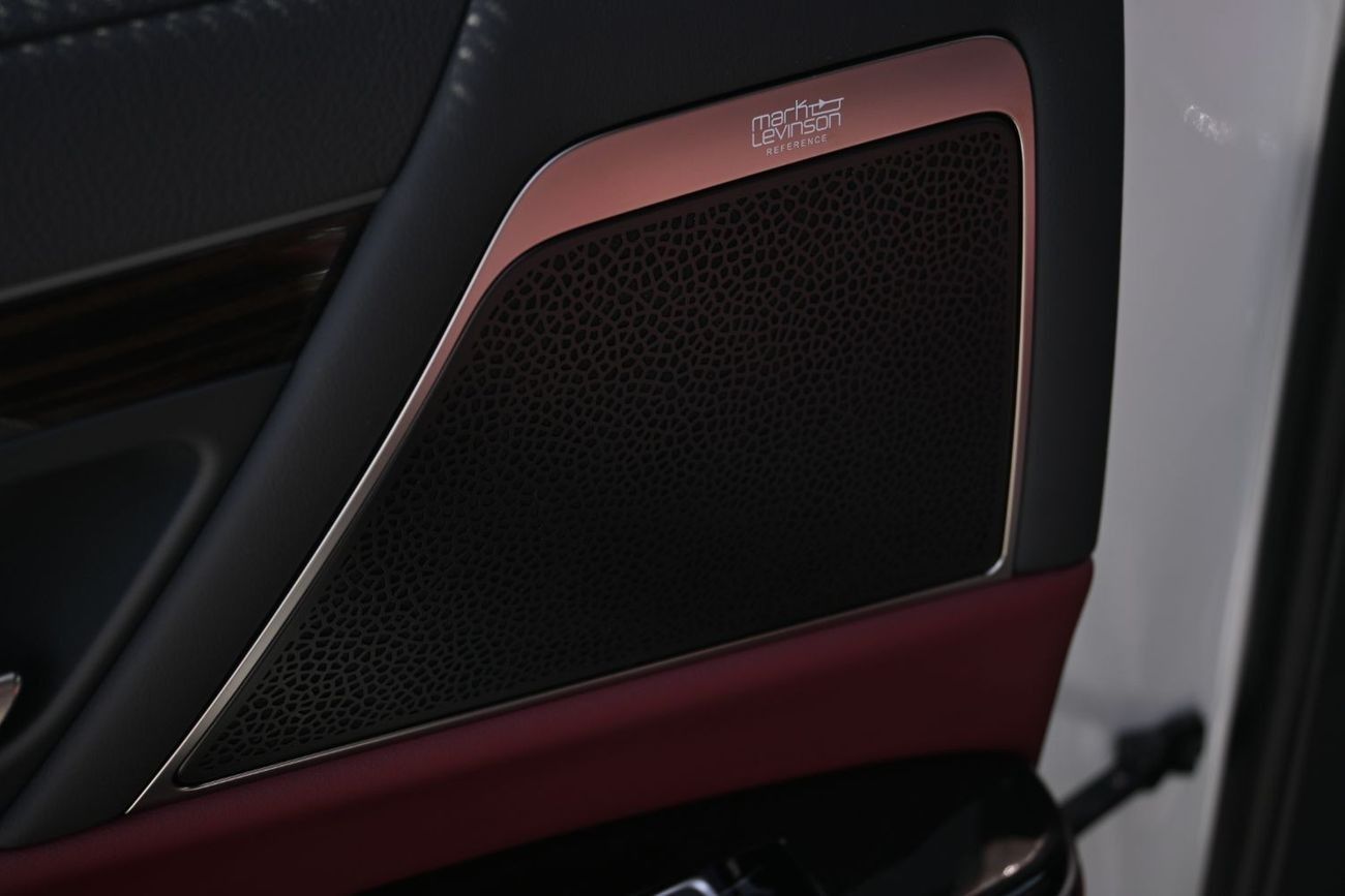 لكزس LX 600 Signature 3.5L Lexus LX600 Signature Mark Levinson, 3.5L Twin-Turbo V6, Petrol