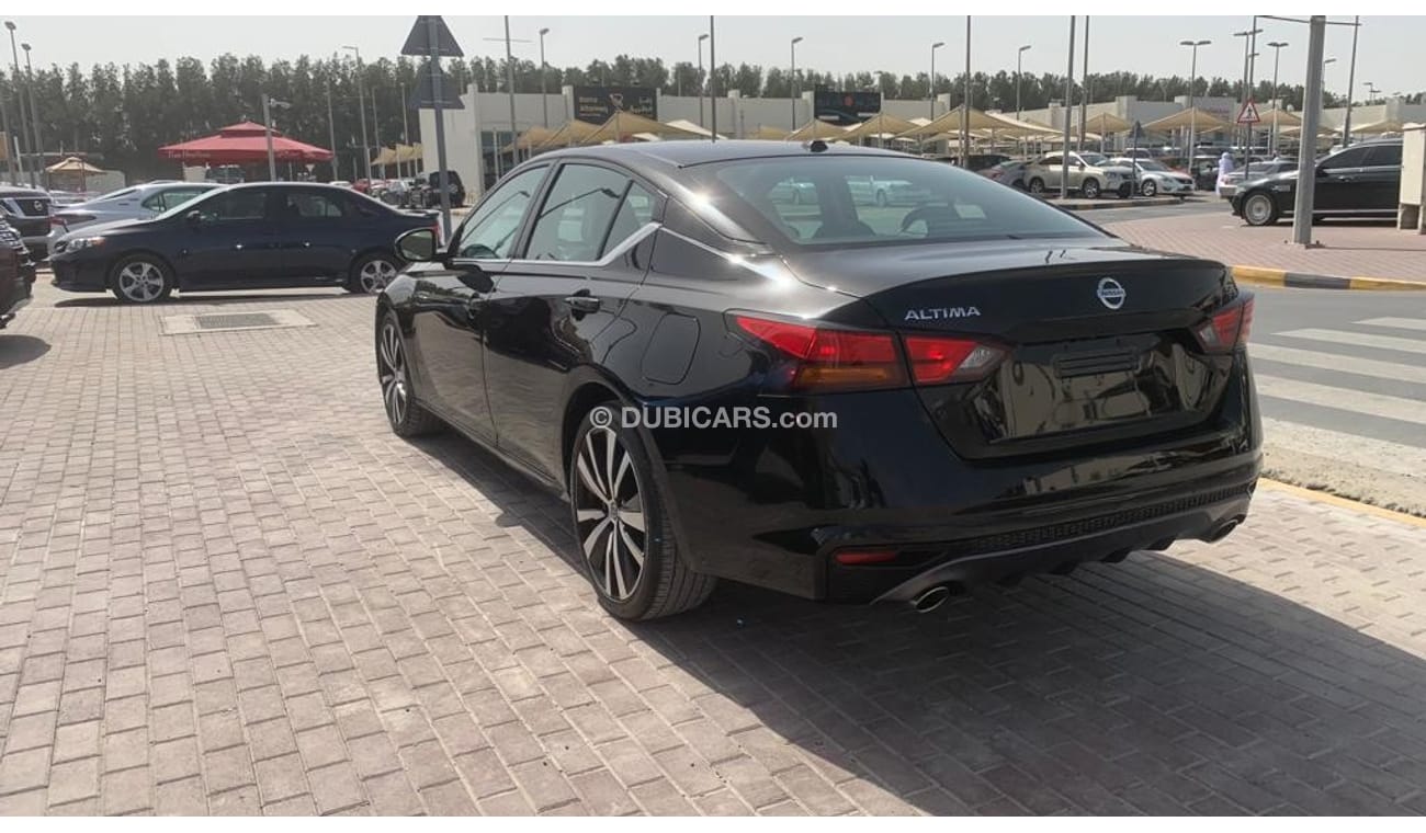 Nissan Altima Sport SR - Limited Edition