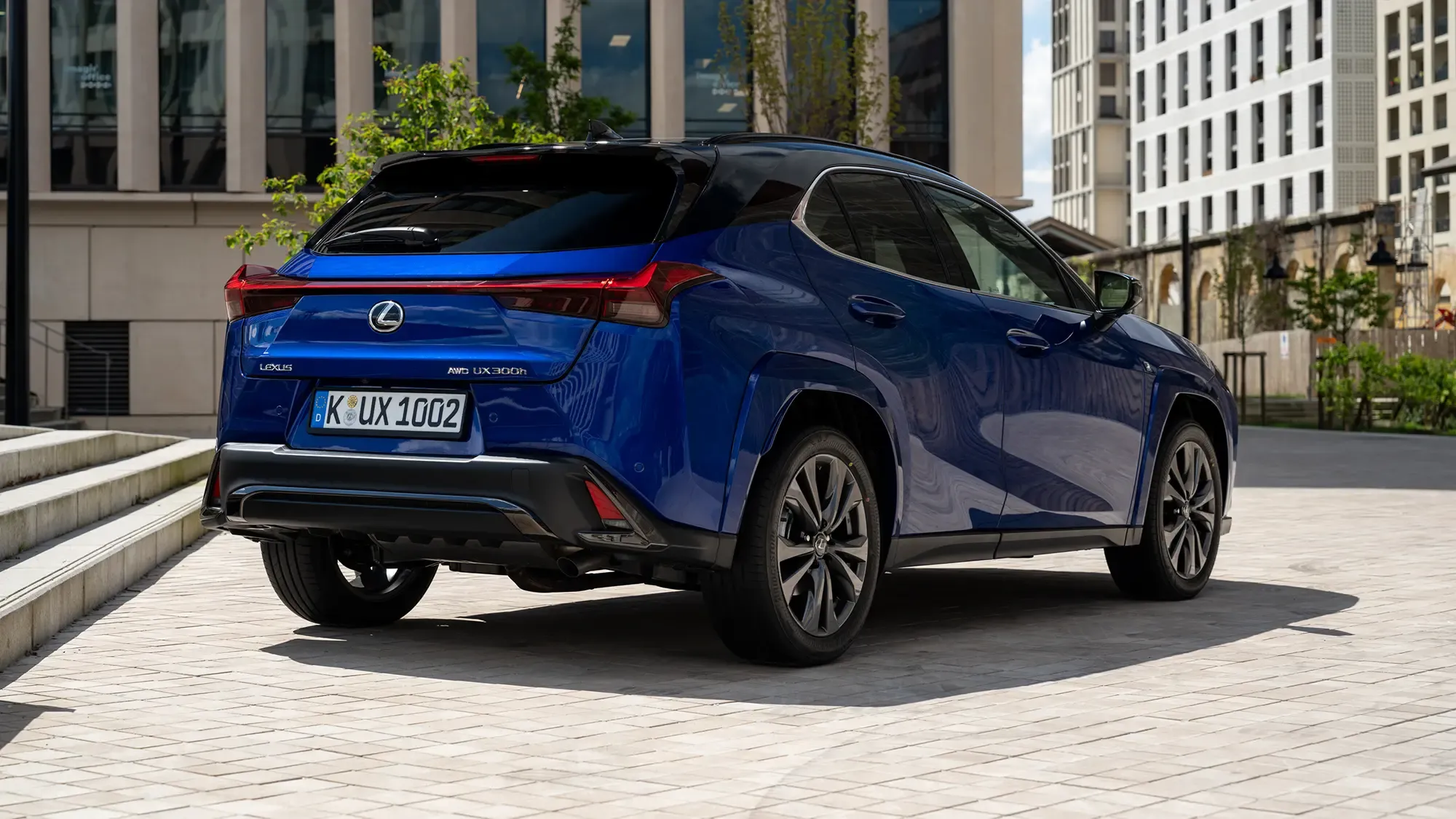 Lexus UX300h exterior - Rear Left Angled