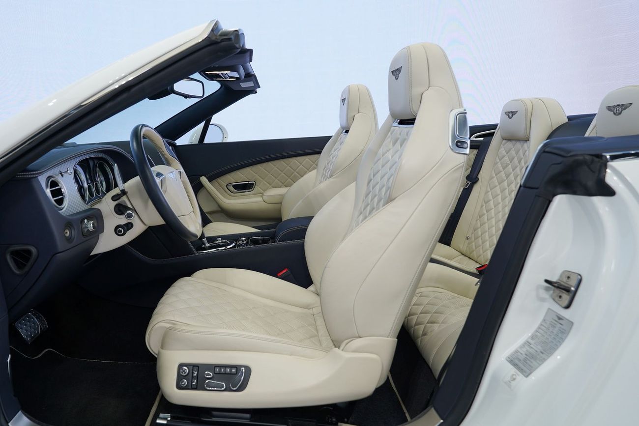 Bentley Continental GTC V8 S