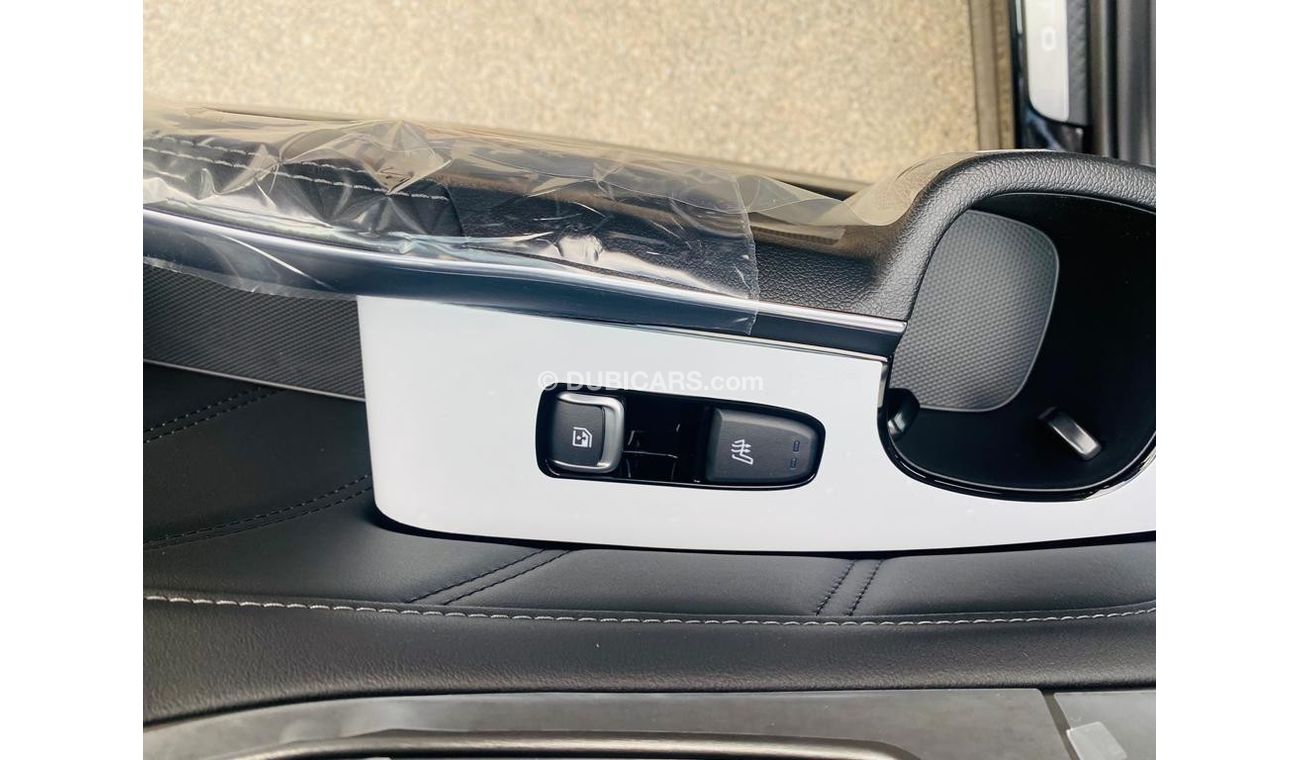 كيا سورينتو KIA SORENTO 2.5L 4WD HIGH