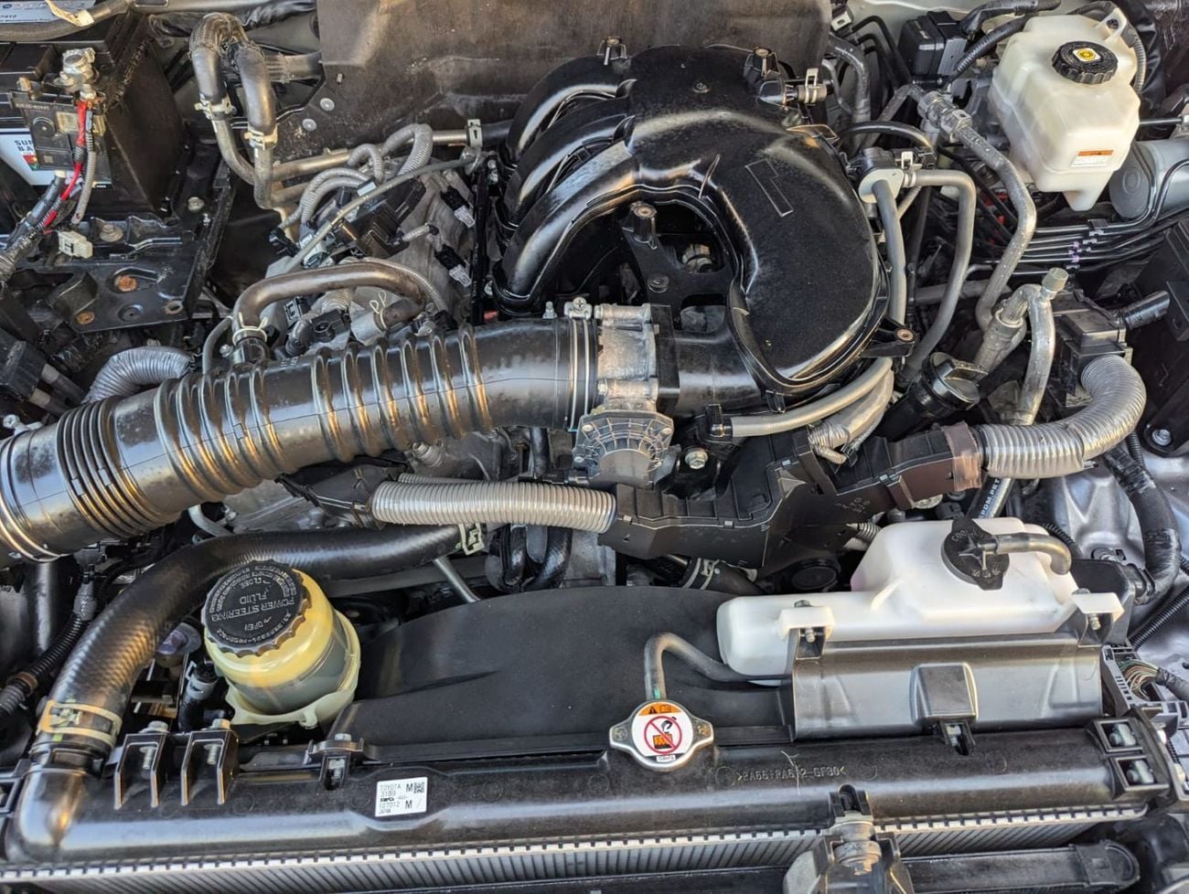 تويوتا لاند كروزر GXR 4.0L