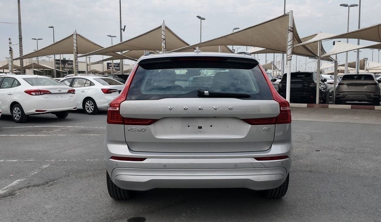 Volvo XC60 CORE B5 2.0T Powertrain | Agency Warranty | Complete Service History | GCC Specs