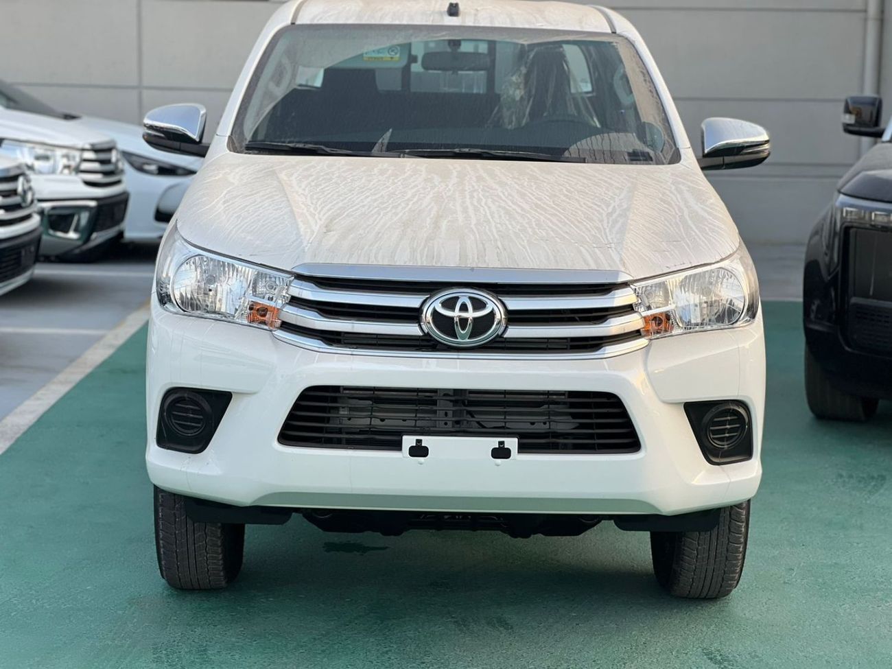 Toyota Hilux GLX 2.4L Double Cab Utility