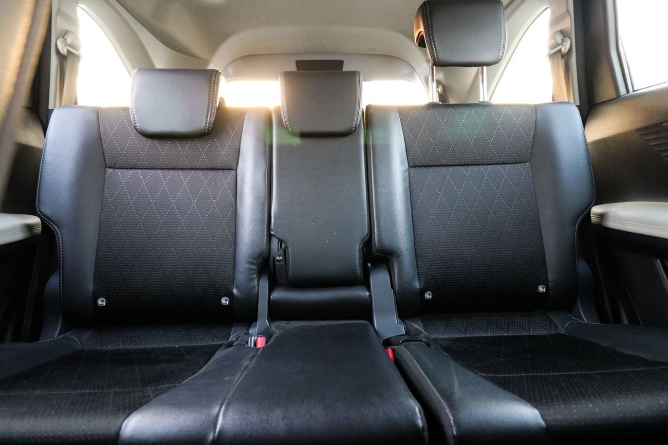Toyota Veloz GLX, миниатюра 20