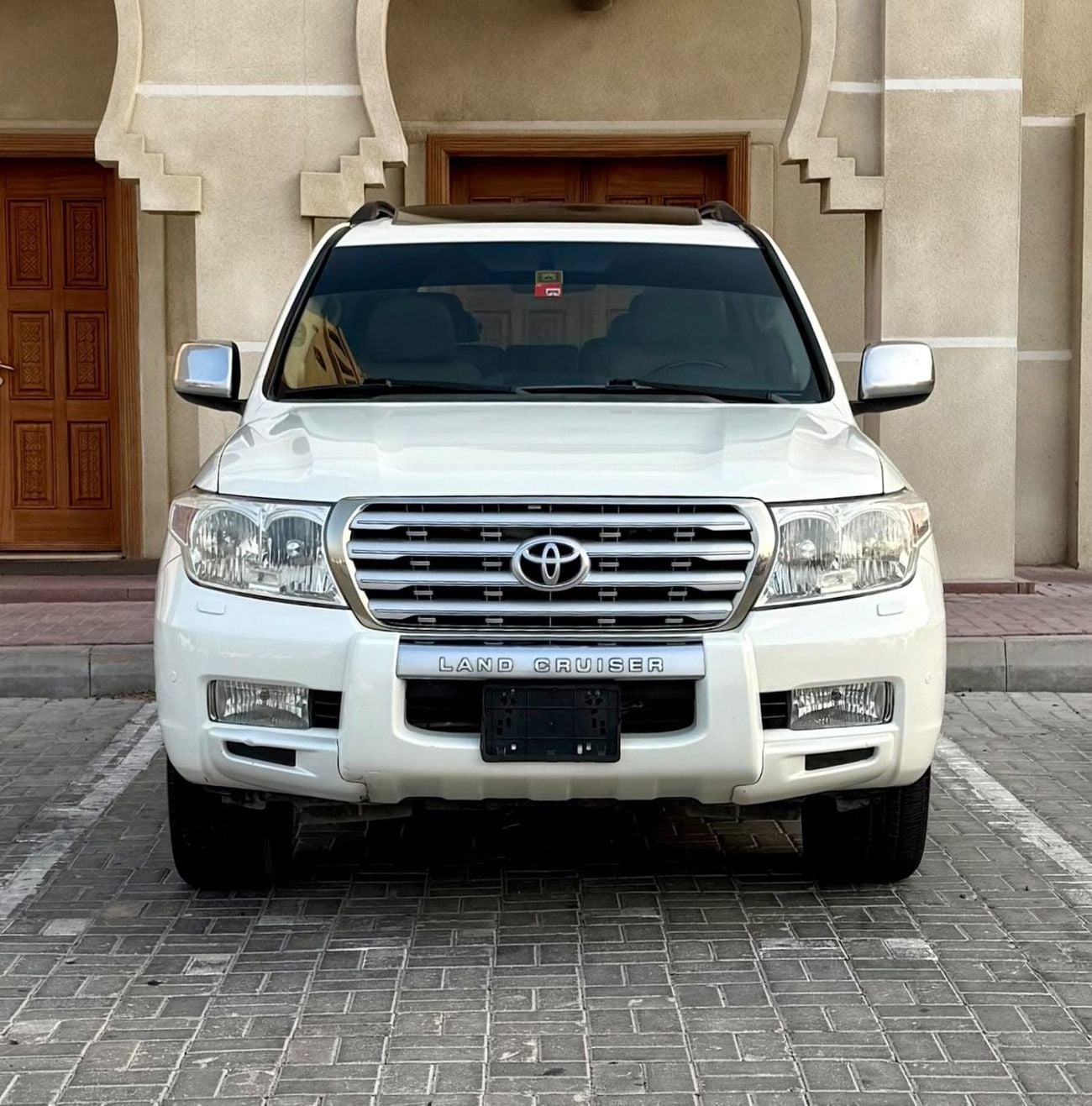 Toyota Land Cruiser VXR