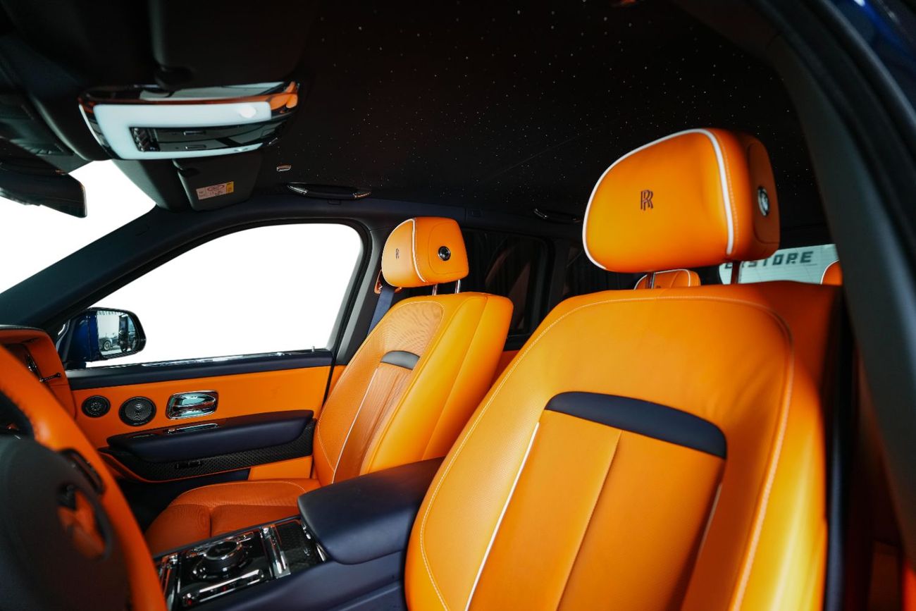 Rolls Royce Cullinan BLACK BADGE Series II Black Badge-GCC-AGMC Warranty & Service Contract-VIP Seats-Mandarin Interior