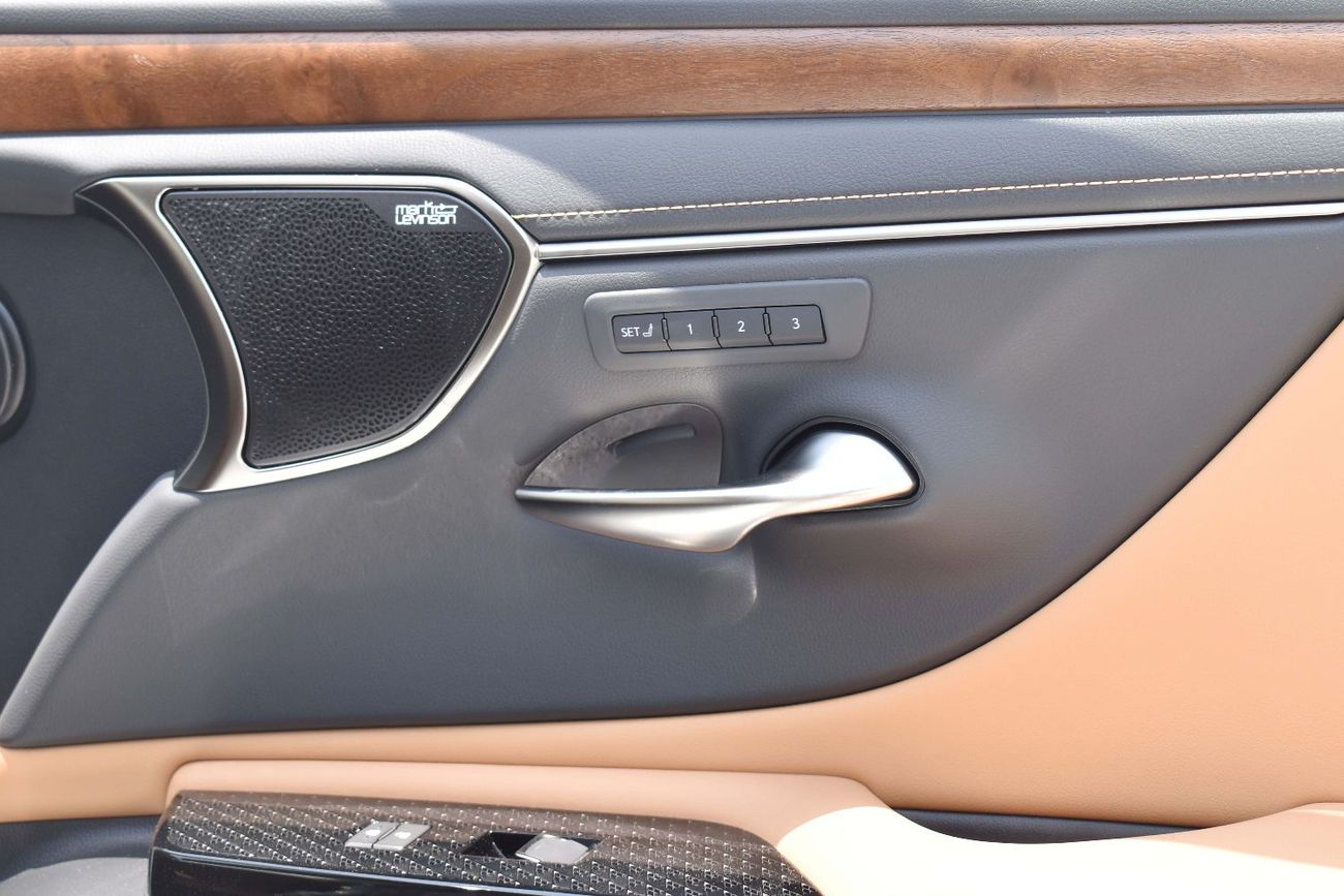 لكزس ES 350 2025 MODEL ES 350 3.5L  FULL ACC, GLASS ROOF (TILT&SLID)