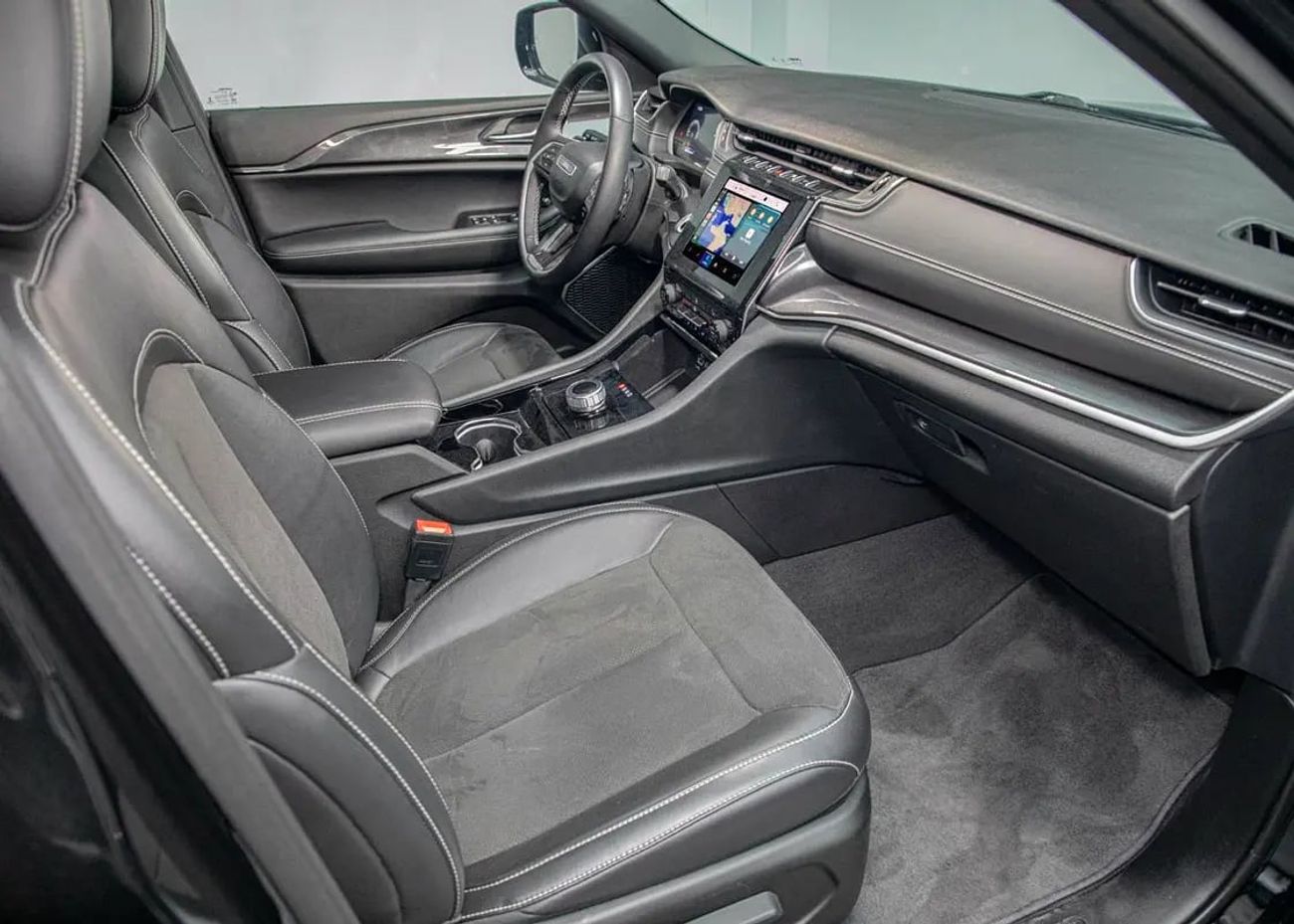 Jeep Grand Cherokee L Altitude 3.6L