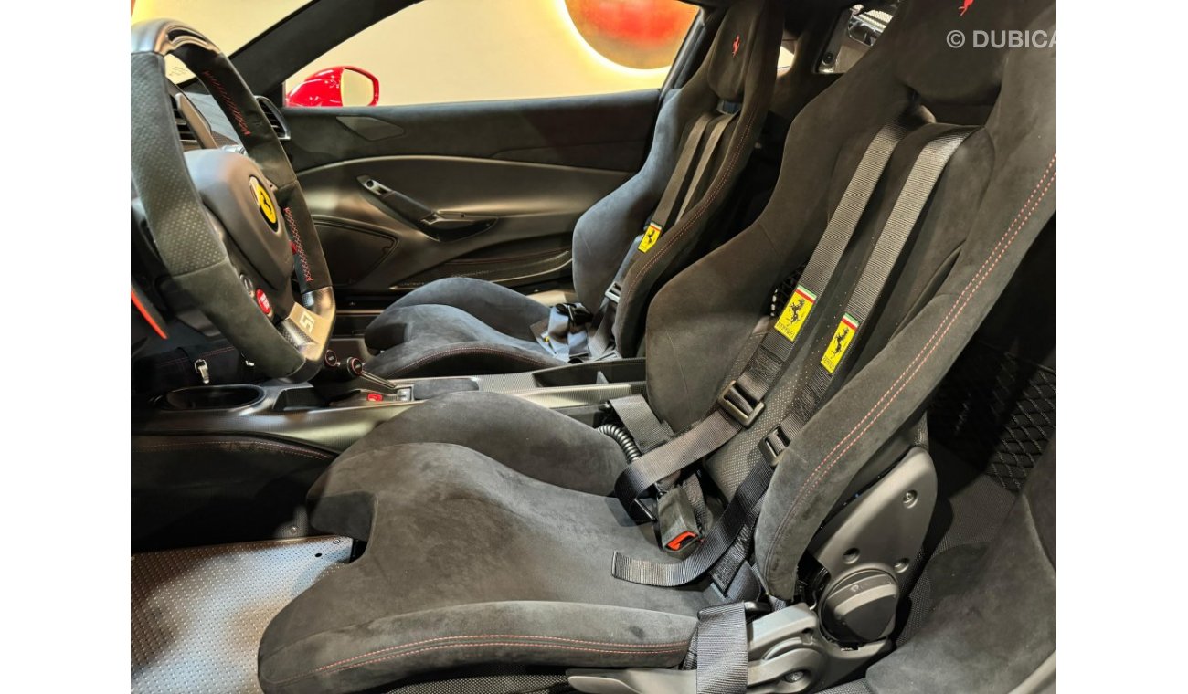 Ferrari 488 PISTA PILOTI