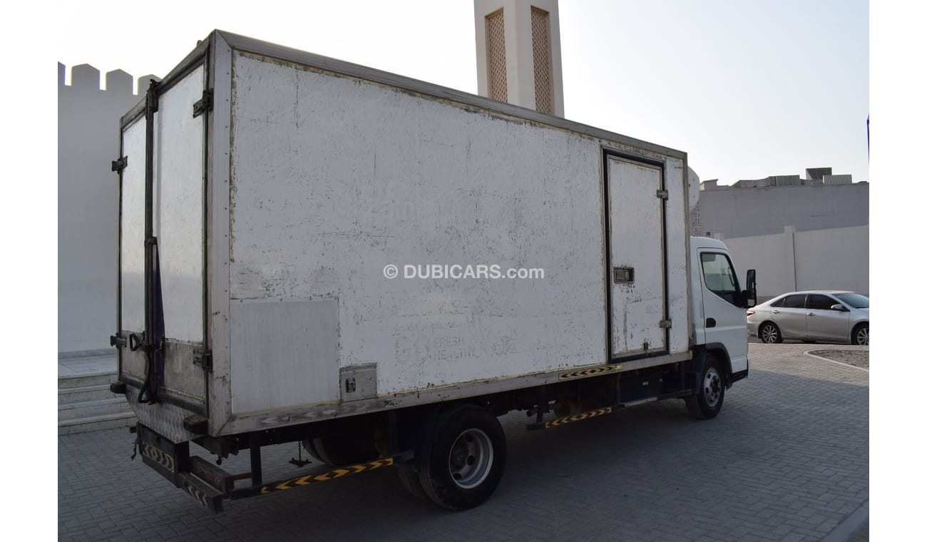 Mitsubishi Fuso Canter Mitsubishi Canter Thermoking T600 Freezer, Model:2016. Excellent condition