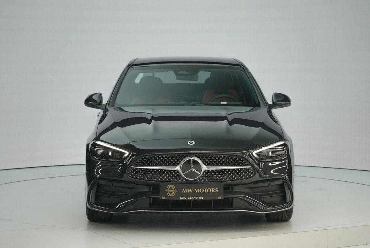 مرسيدس بنز C 200 Mercedes-Benz C 200 Premium Plus | 2025 GCC 0km | Agency Warranty | AMG Package | 360 View