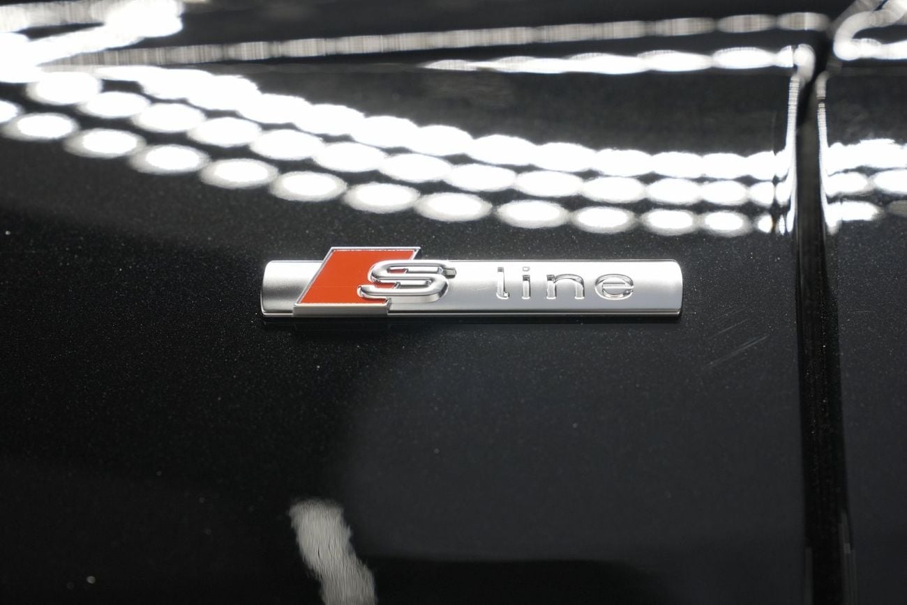 Audi Q8 etron AUDI Q8 S-LINE SPORT 2025 NEW