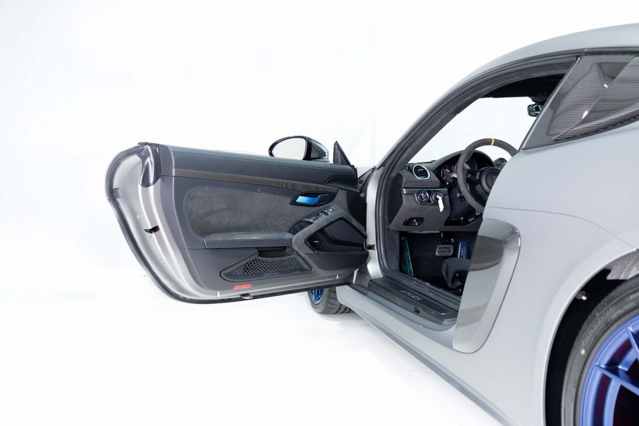 بورش كايمان 718 GT4 RS 4.0L (493 HP) A/T