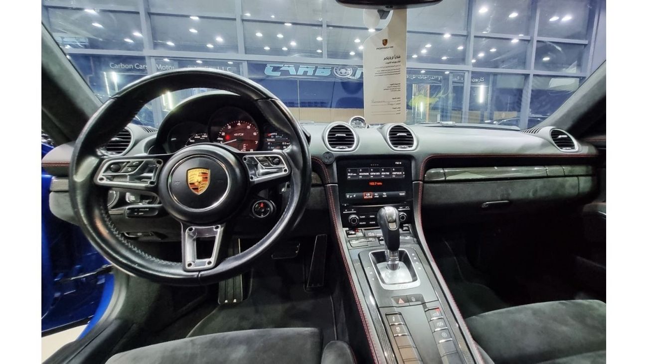 بورش كايمان 718 GTS 2.5L PORSCHE 718 CAYMAN GTS 2018 GCC FULL SERVICE HISTORY FROM PORSCHE FOR 275K AED
