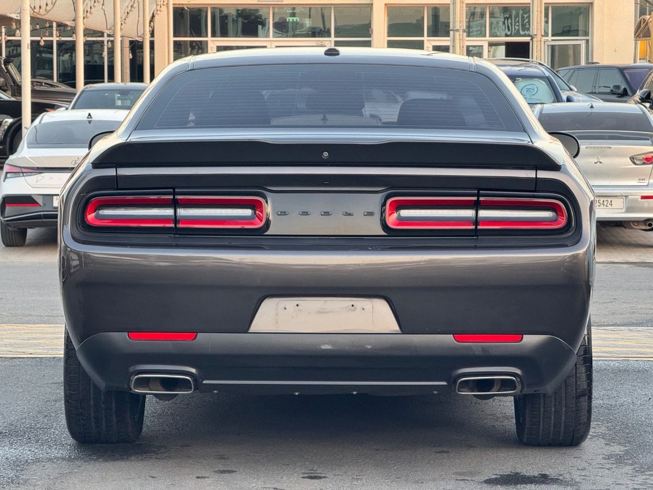 Dodge Challenger SXT Plus 3.6L