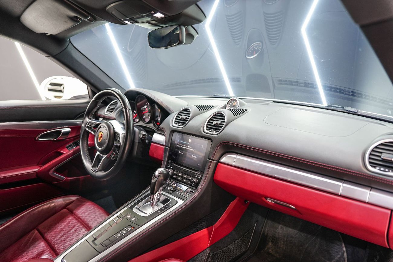 Porsche 718 Cayman S 2.5L A/T