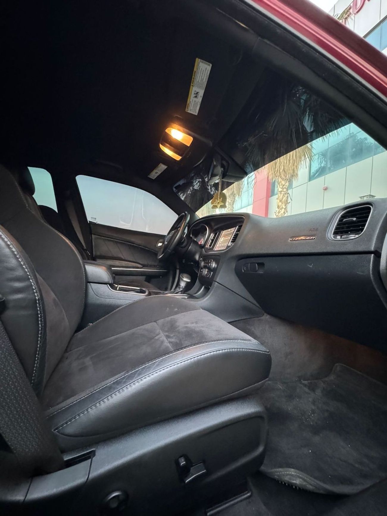 Dodge Challenger SRT8 392 Scat Pack Shaker