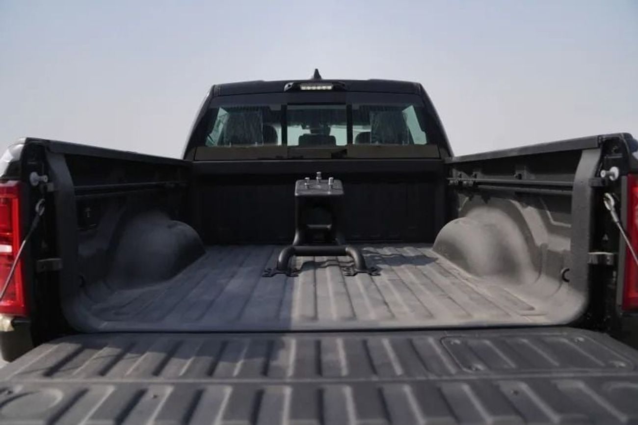 رام 1500 2025 Ram 1500 RHO 4x4 Crew AT Petrol