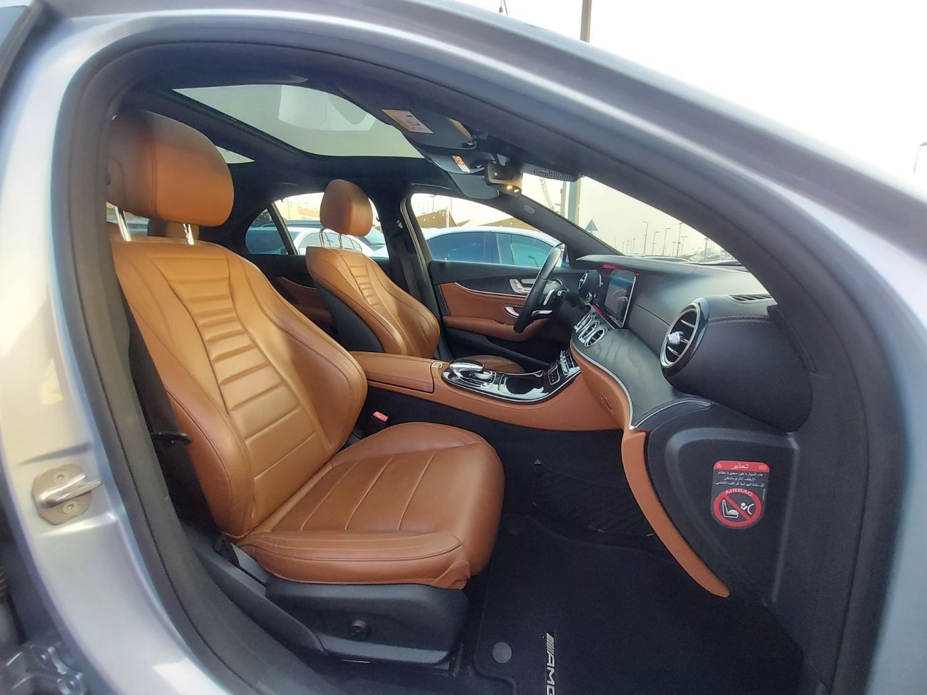 Mercedes Benz E200 AMG