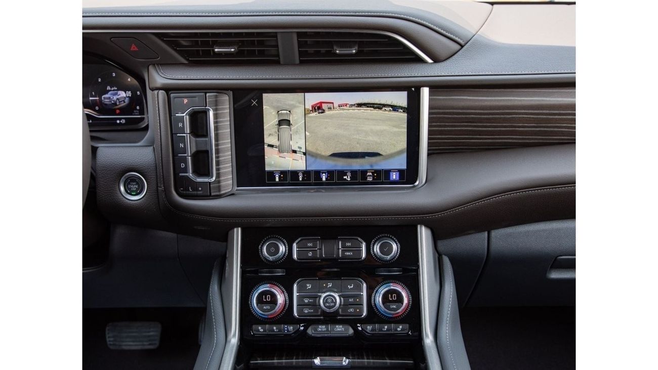 GMC Yukon Denali XL 4WD 8 SEATS. 5years Warranty & Services. For Local Registration +5%