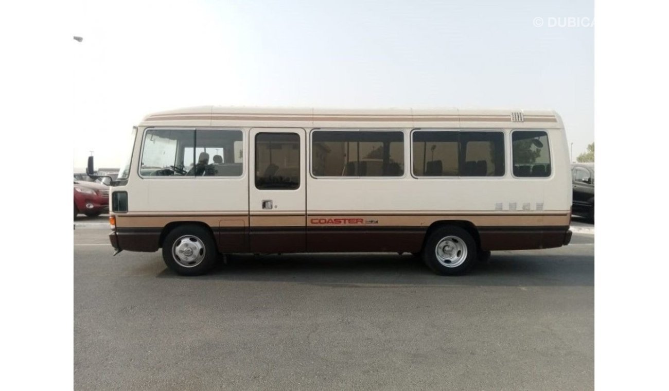 تويوتا كوستر TOYOTA COASTER BUS RIGHT HAND DRIVE (PM856)