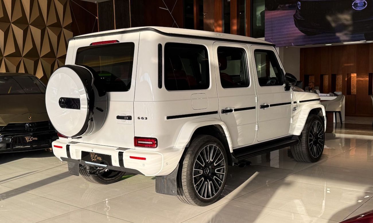 Mercedes-Benz G 63 AMG MERCEDES BENZ G63 AMG 2025 - DOUBLE NIGHT PACKAGE