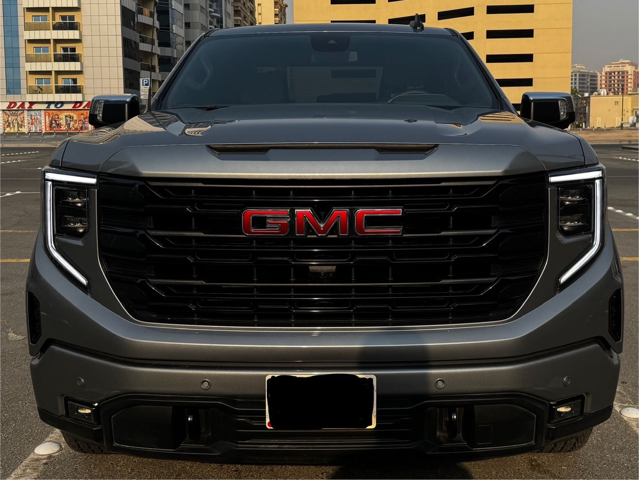 GMC Sierra 5.3L V8 Elevation Crew Cab